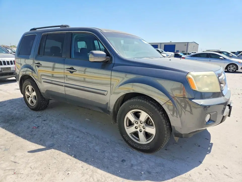 2011 HONDA PILOT ELITE  