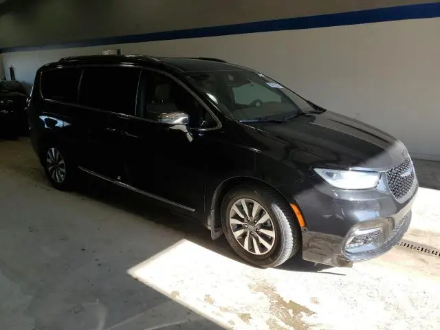 2021 CHRYSLER PACIFICA HYBRID LIMITED  