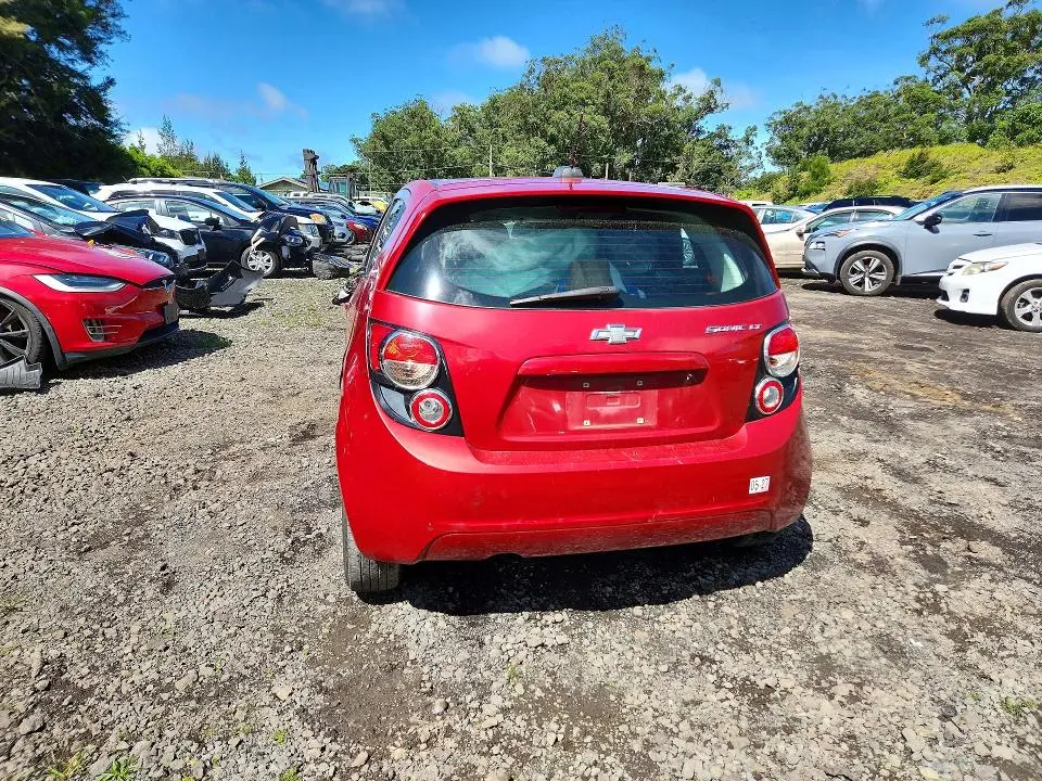 2015 CHEVROLET SONIC LT  