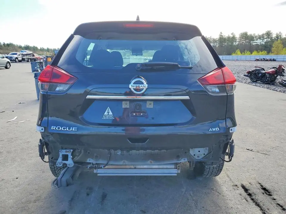 2018 NISSAN ROGUE S  