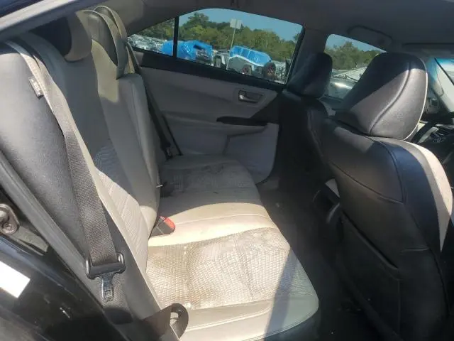 2015 TOYOTA CAMRY LE