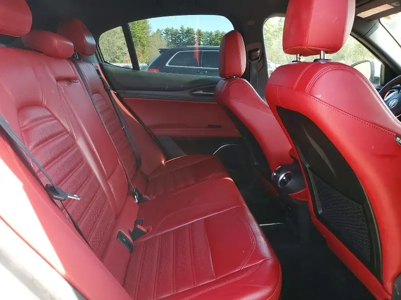 2018 ALFA ROMEO STELVIO TI SPORT  
