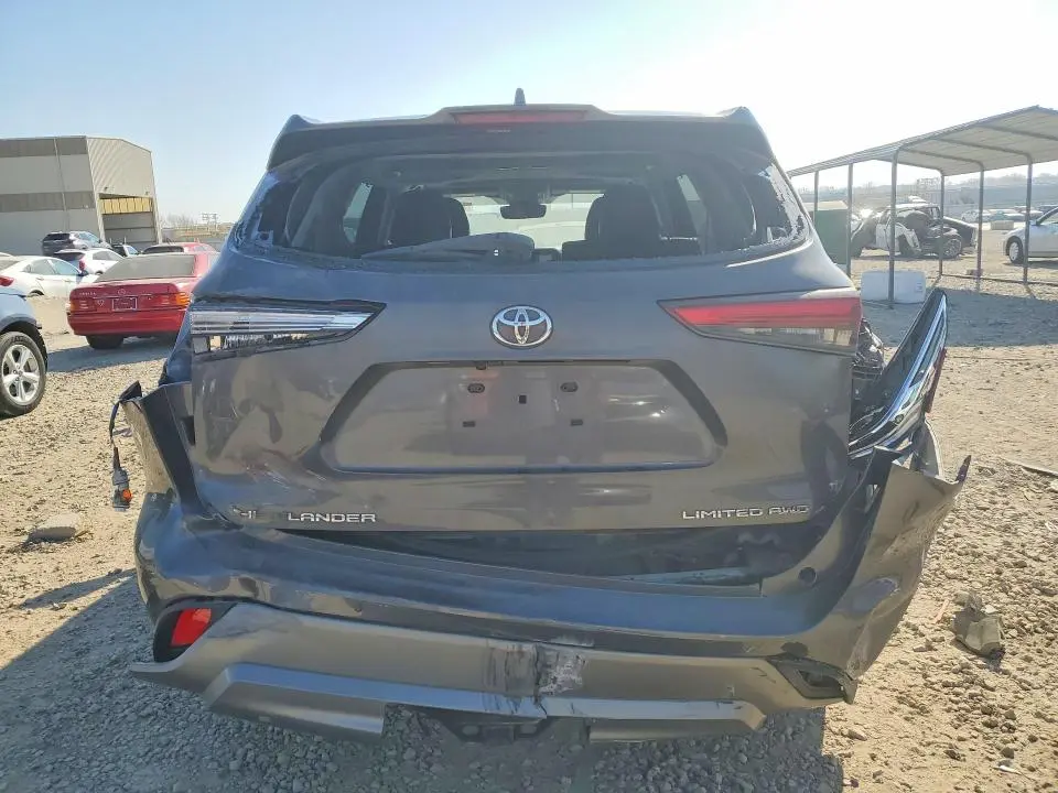 2021 TOYOTA HIGHLANDER LIMITED  