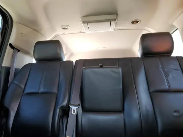 2014 CHEVROLET SUBURBAN K1500 LT  