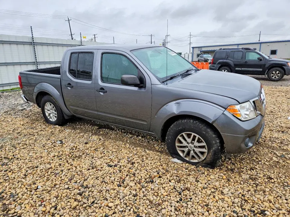 2019 NISSAN FRONTIER SV  