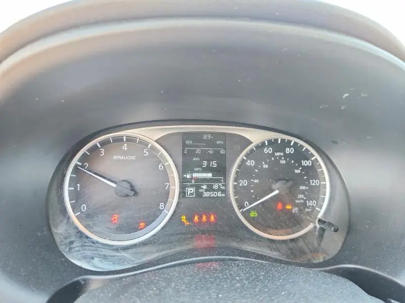 2023 NISSAN KICKS S  
