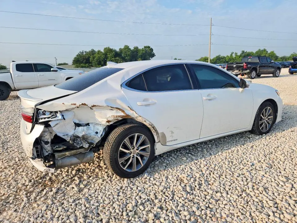 2016 LEXUS ES 300H  