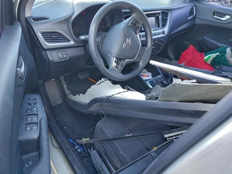 2018 HYUNDAI ACCENT SE  