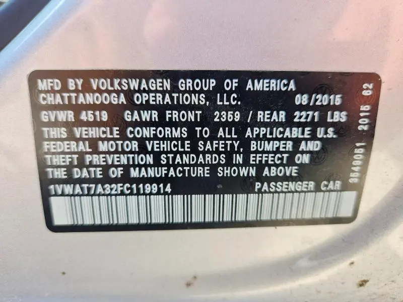 2015 VOLKSWAGEN PASSAT S  