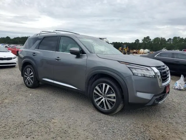 2022 NISSAN PATHFINDER PLATINUM  