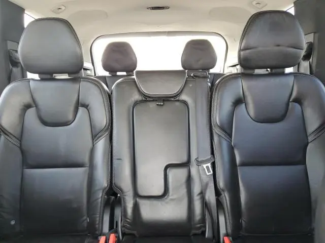 2016 VOLVO XC90 T6  