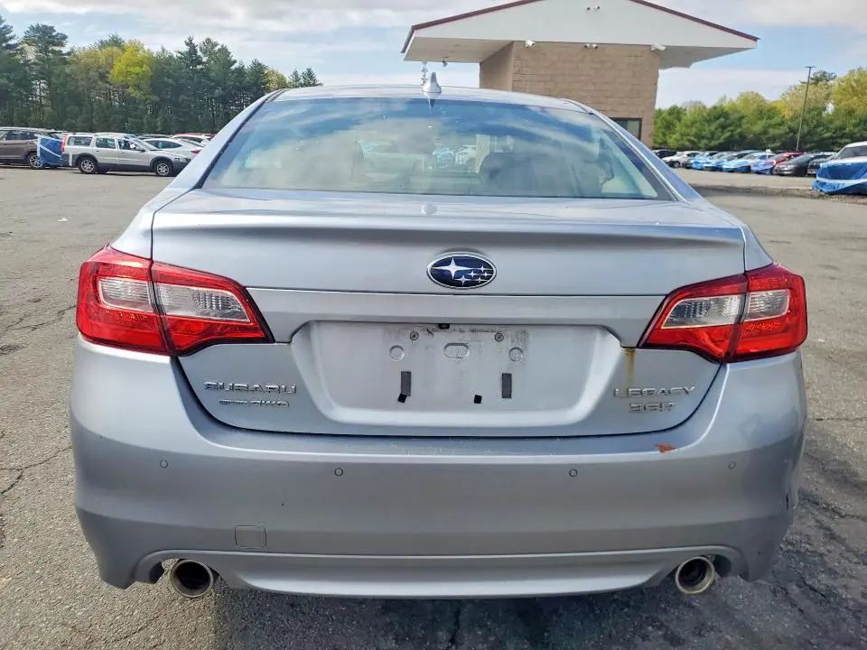2017 SUBARU LEGACY 3.6R LIMITED  