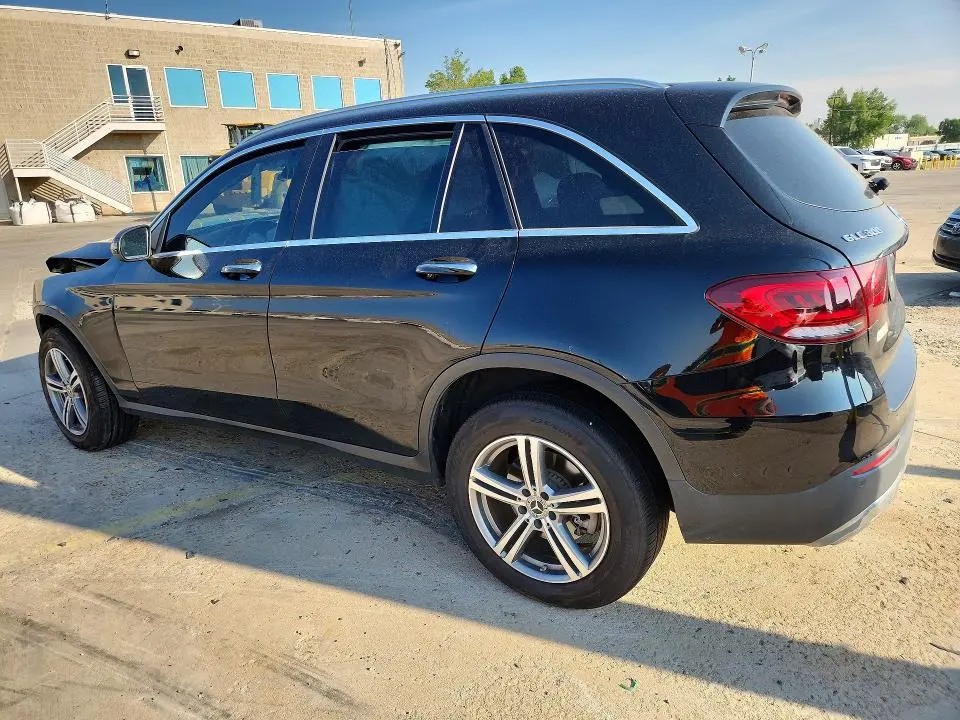 2021 MERCEDES-BENZ GLC 300 4MATIC  