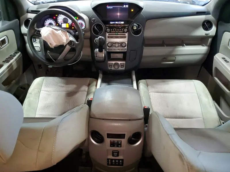 2015 HONDA PILOT SE  