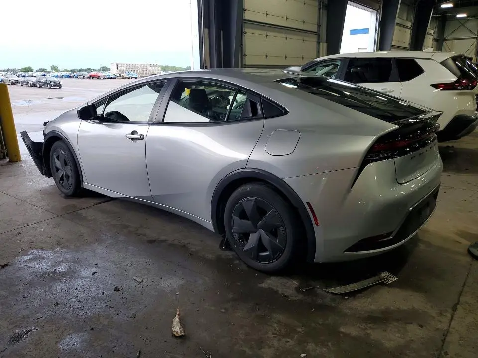 2023 TOYOTA PRIUS LE  