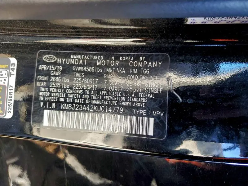 2019 HYUNDAI TUCSON SE  