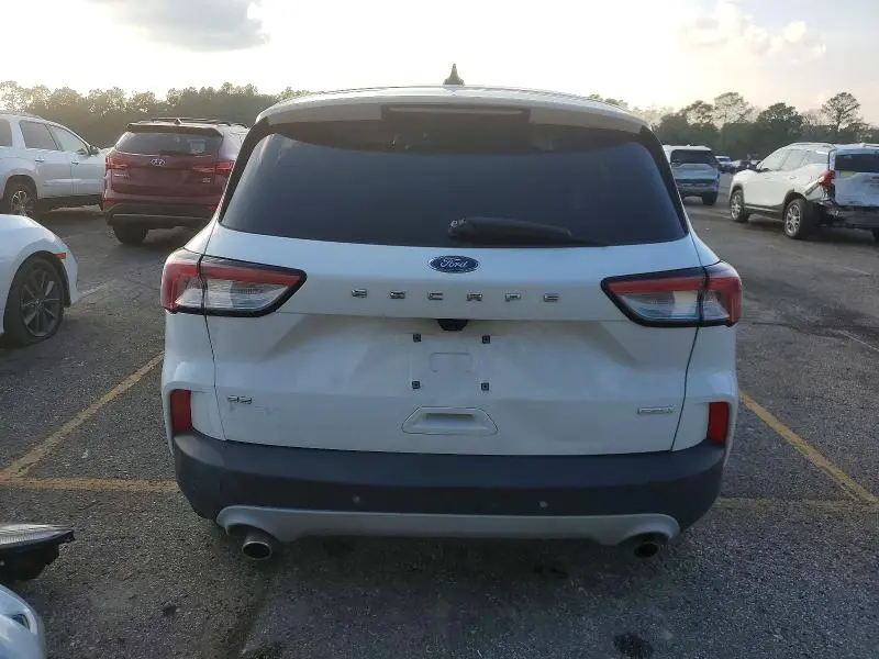 2020 FORD ESCAPE SE  