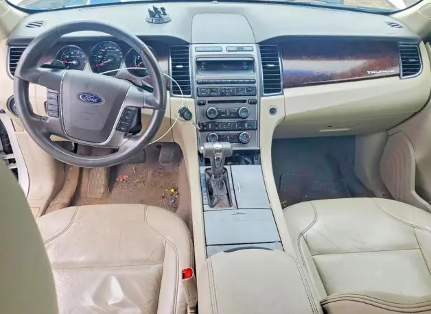 2010 FORD TAURUS SEL  