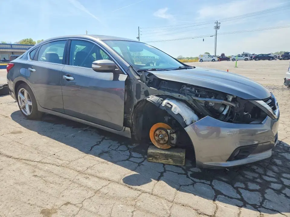 2017 NISSAN ALTIMA 3.5 SL  
