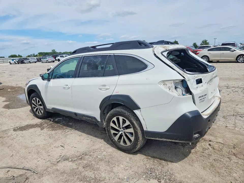 2024 SUBARU OUTBACK PREMIUM  