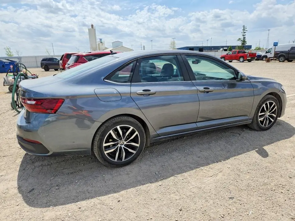 2025 VOLKSWAGEN JETTA SE  