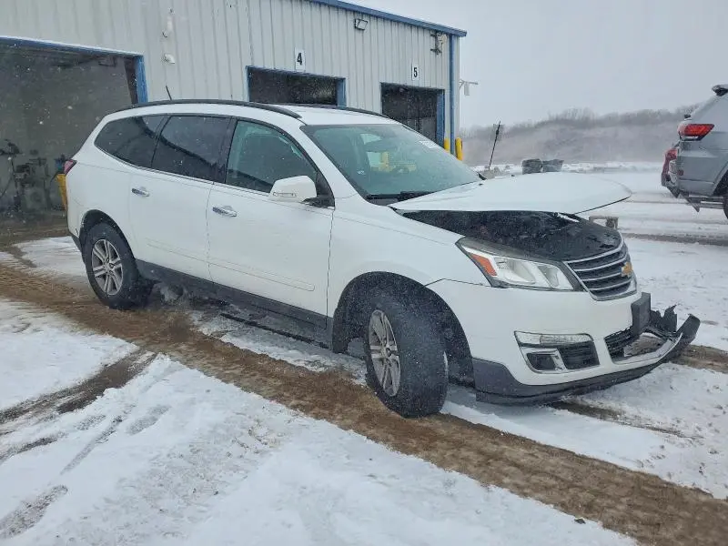 2017 CHEVROLET TRAVERSE LT  