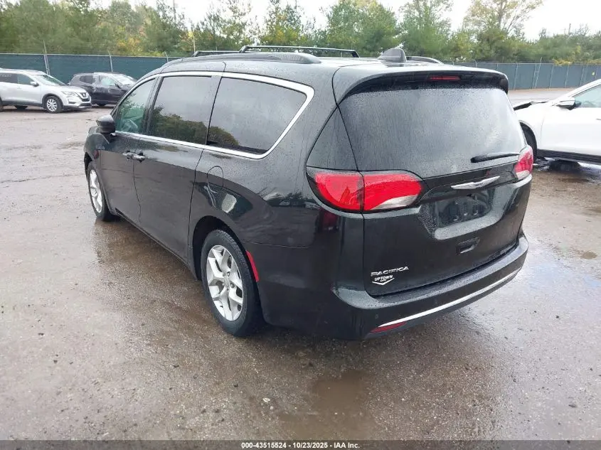 2019 CHRYSLER PACIFICA TOURING PLUS