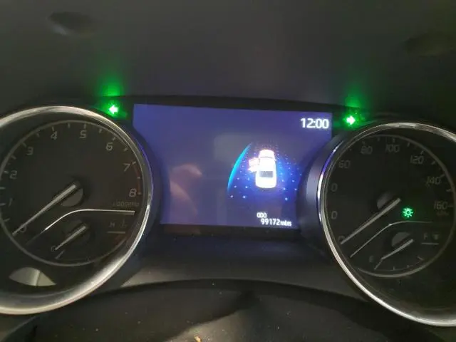 2020 TOYOTA CAMRY XLE  