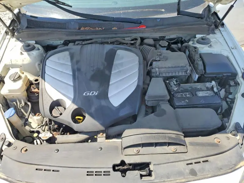 2016 KIA CADENZA LUXURY  
