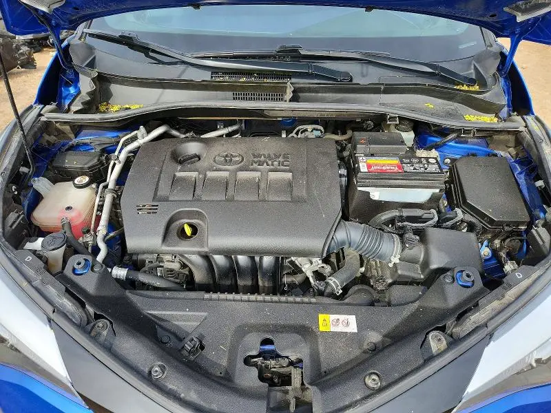 2020 TOYOTA C-HR XLE  