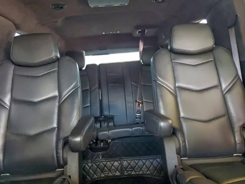 2017 CADILLAC ESCALADE ESV PLATINUM  