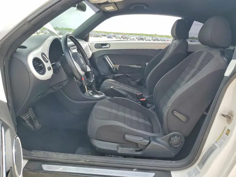 2012 VOLKSWAGEN BEETLE TURBO  