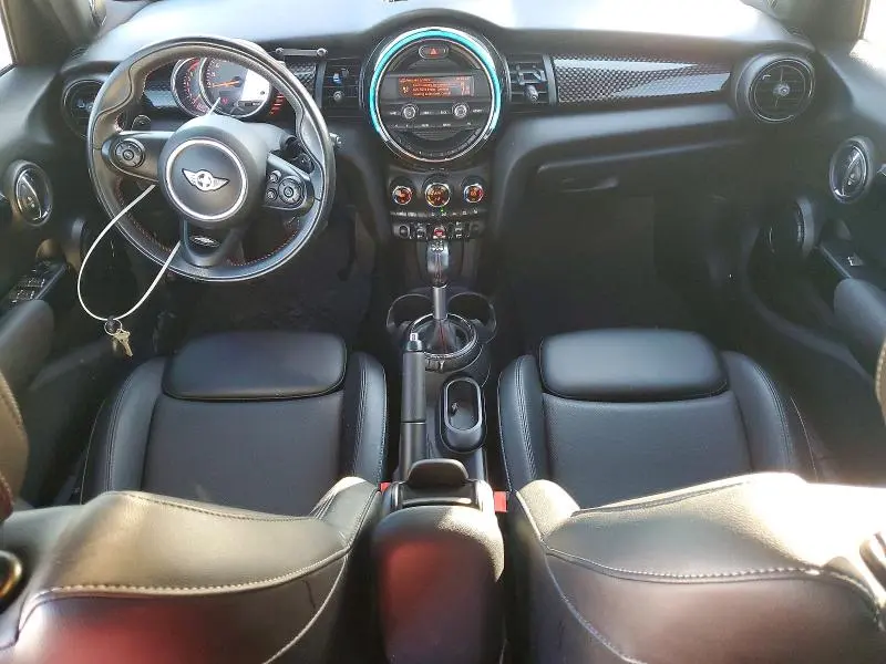 2016 MINI COOPER S  
