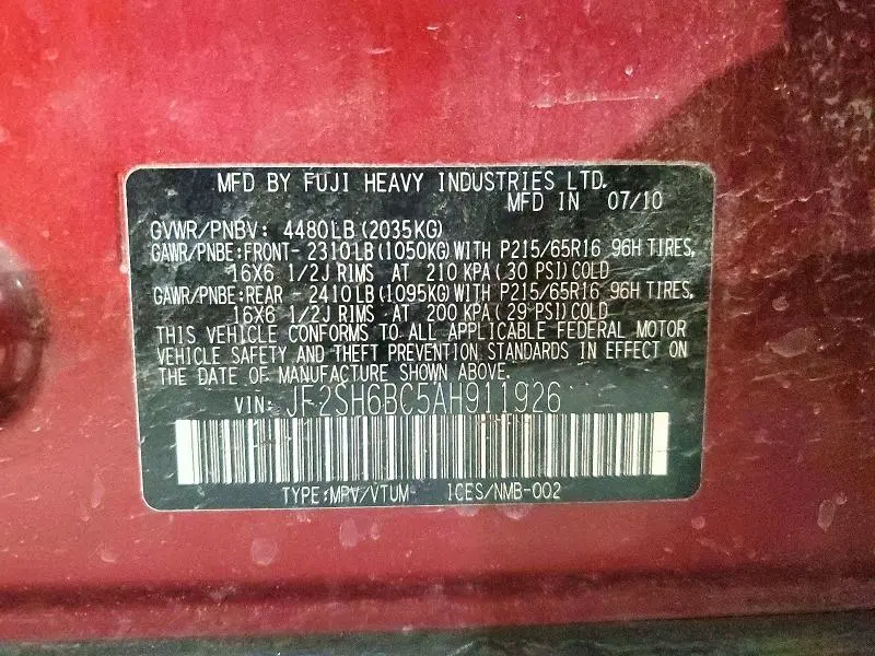 2010 SUBARU FORESTER XS  