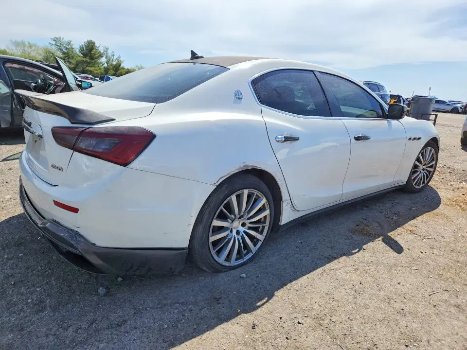 2015 MASERATI GHIBLI   
