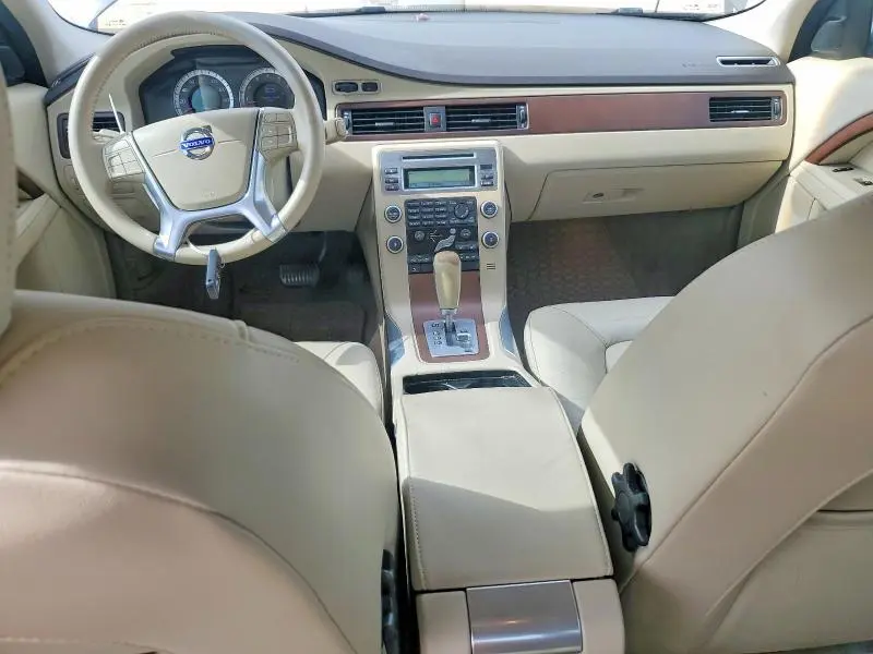 2011 VOLVO S80 3.2  