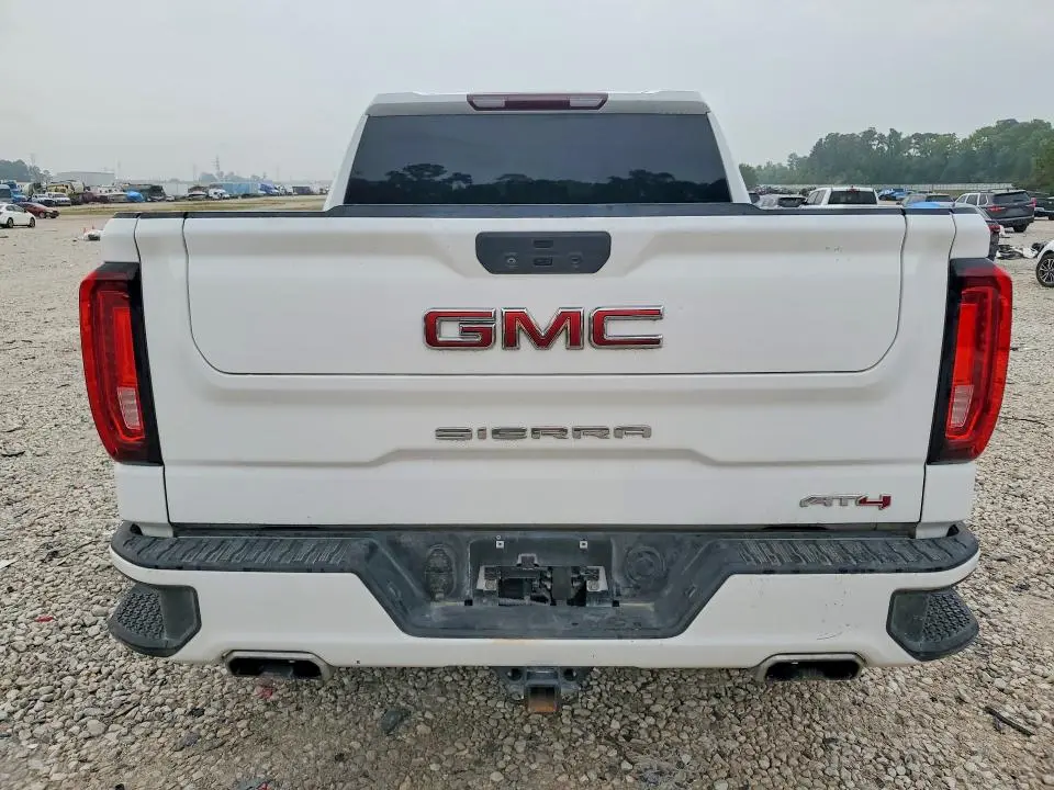 2021 GMC SIERRA K1500 AT4  