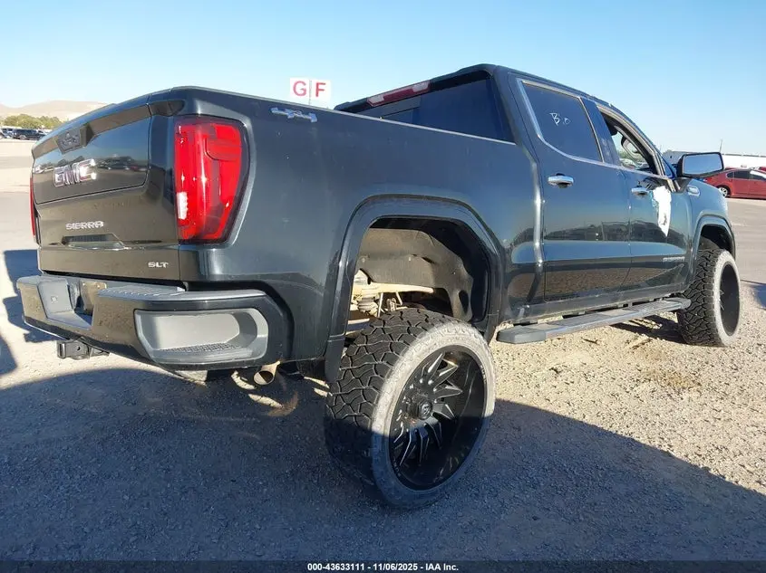 2019 GMC SIERRA 1500 SLT