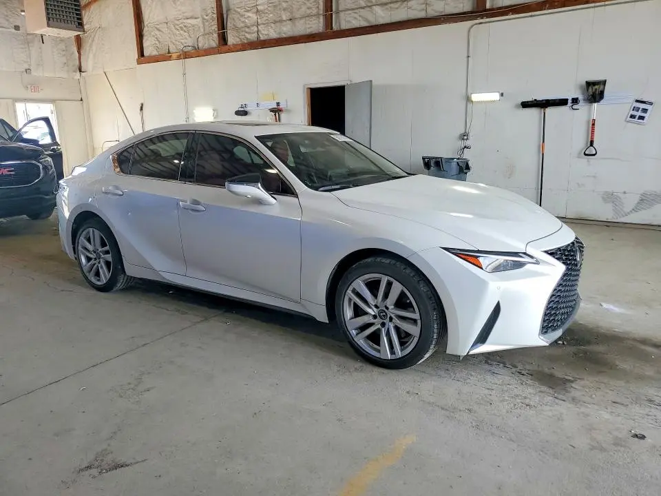 2022 LEXUS IS 300 BASE  