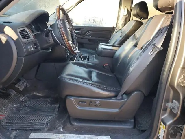 2011 GMC YUKON XL DENALI  