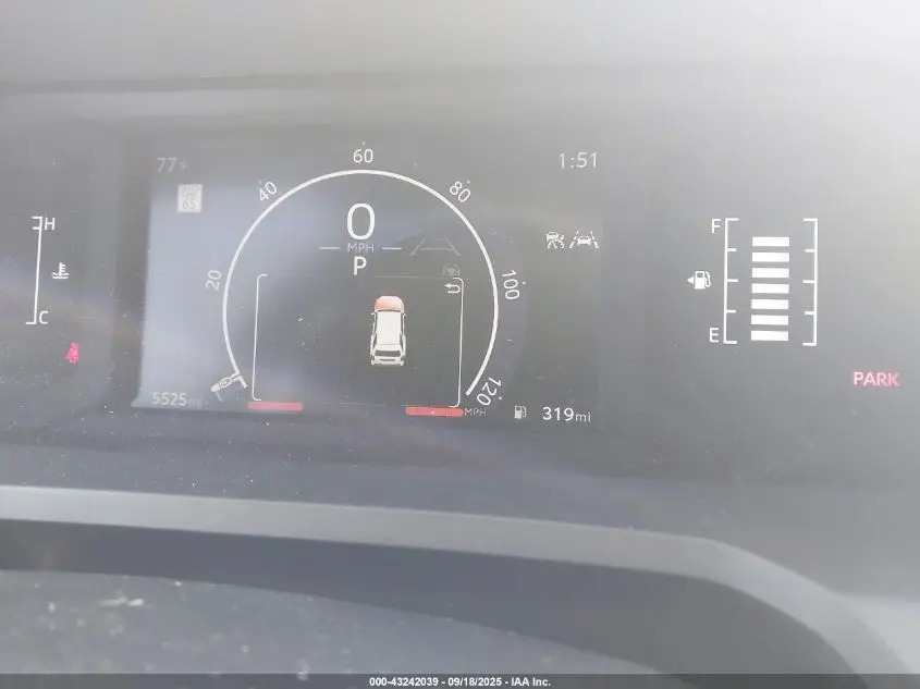 2025 TOYOTA 4RUNNER SR5