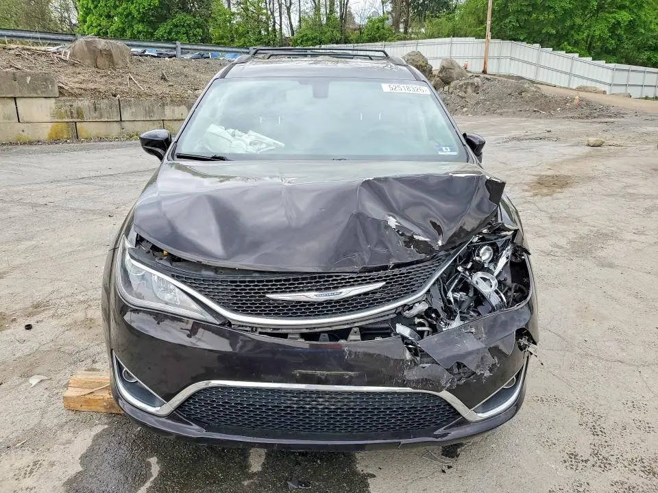2017 CHRYSLER PACIFICA TOURING L  