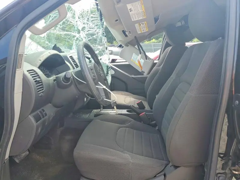 2016 NISSAN FRONTIER S  