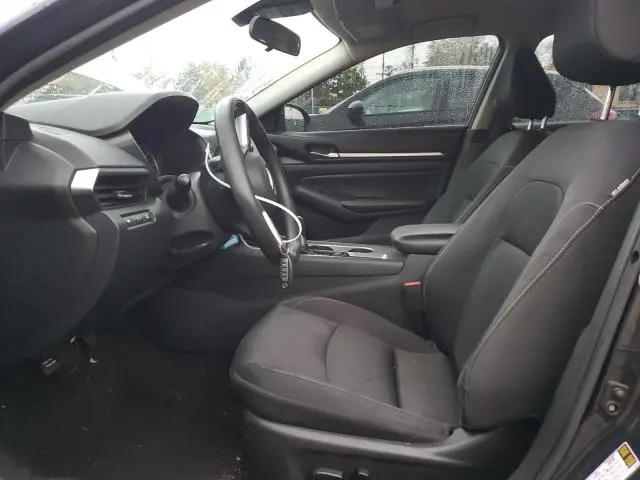 2022 NISSAN ALTIMA SV  