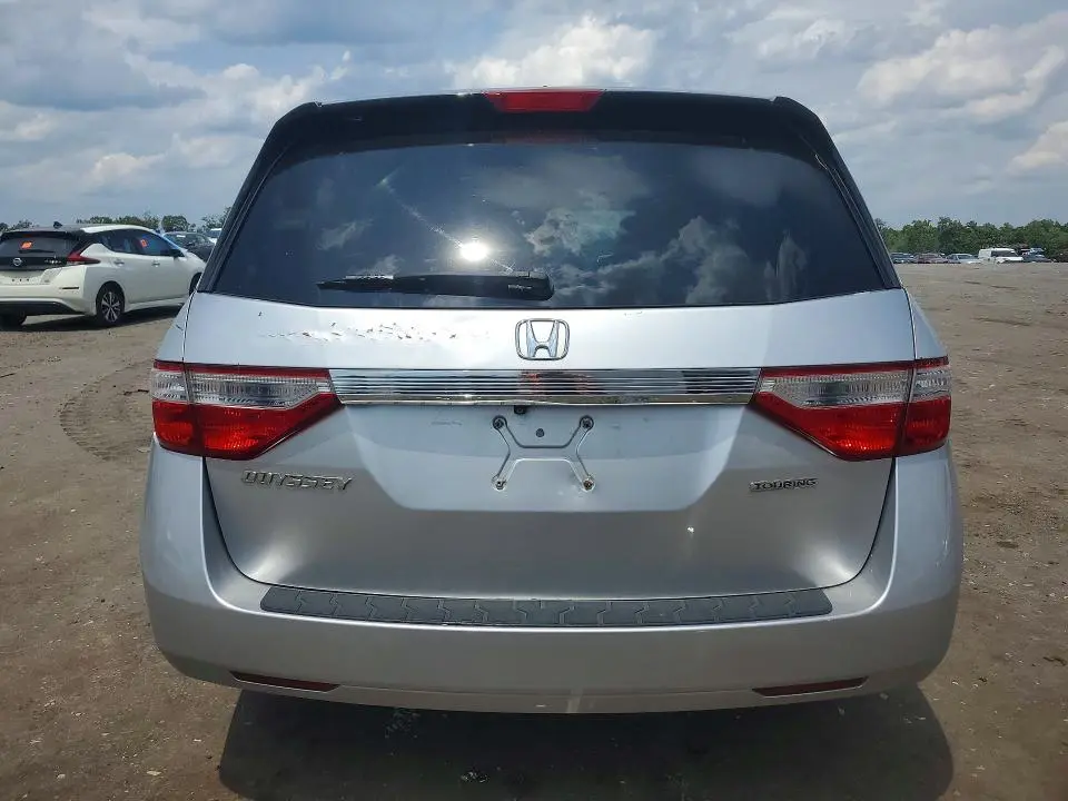 2011 HONDA ODYSSEY TOURING  