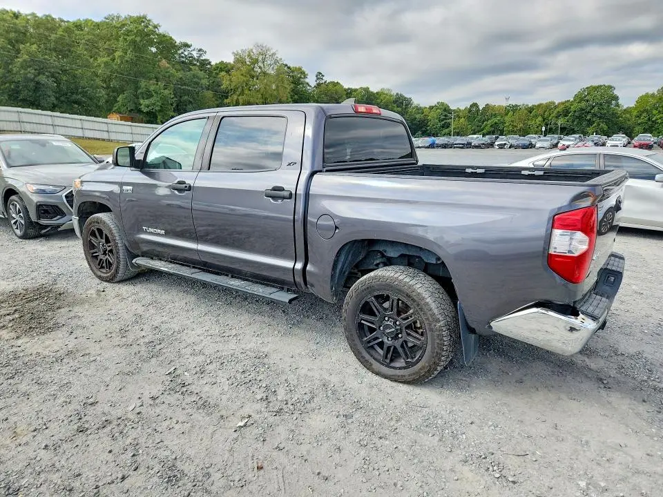 2020 TOYOTA TUNDRA SR5  