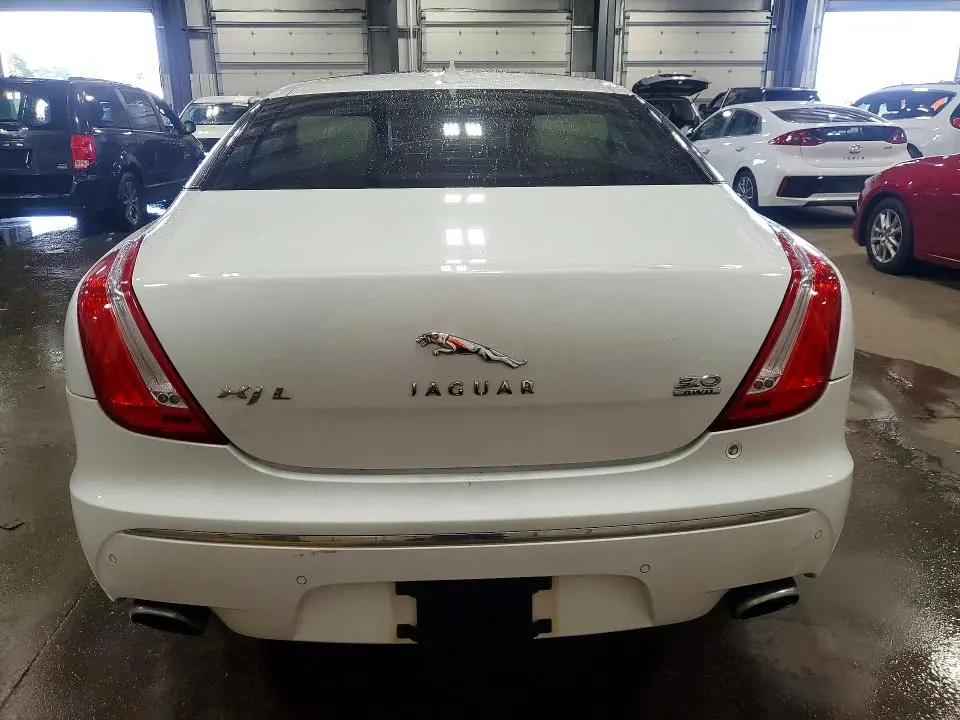 2013 JAGUAR XJL PORTFOLIO  