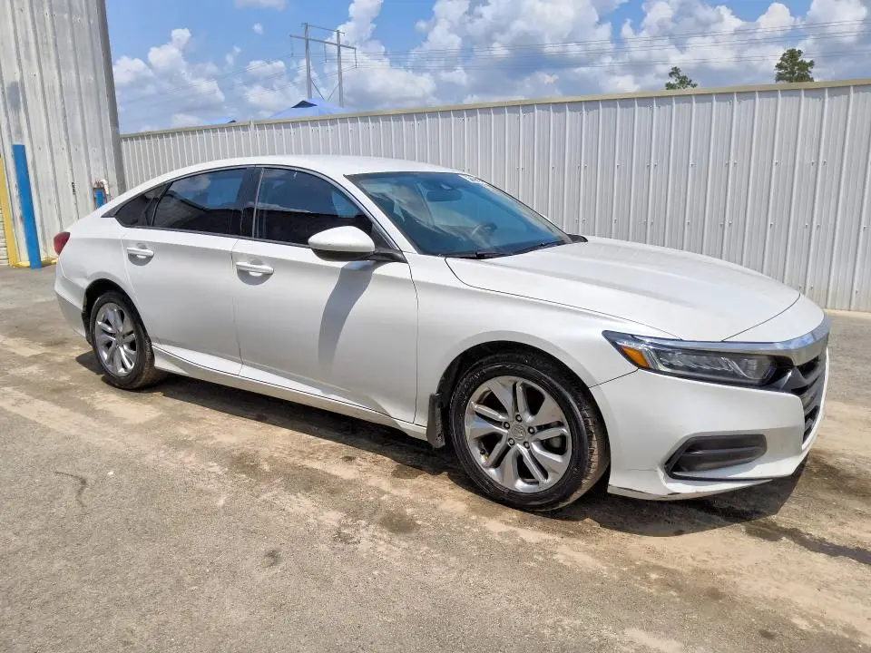2020 HONDA ACCORD LX  