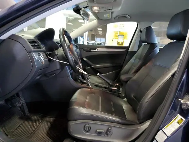 2015 VOLKSWAGEN PASSAT S  