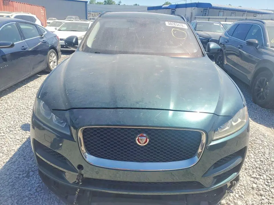 2017 JAGU F-PACE PRE   